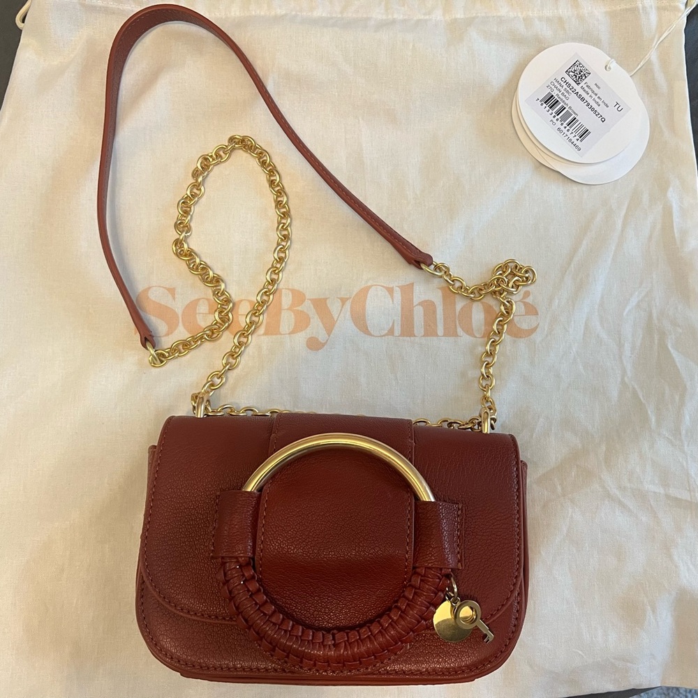 See by Chloe
SKU: 231373F04800100
Red Hana Chain Bag